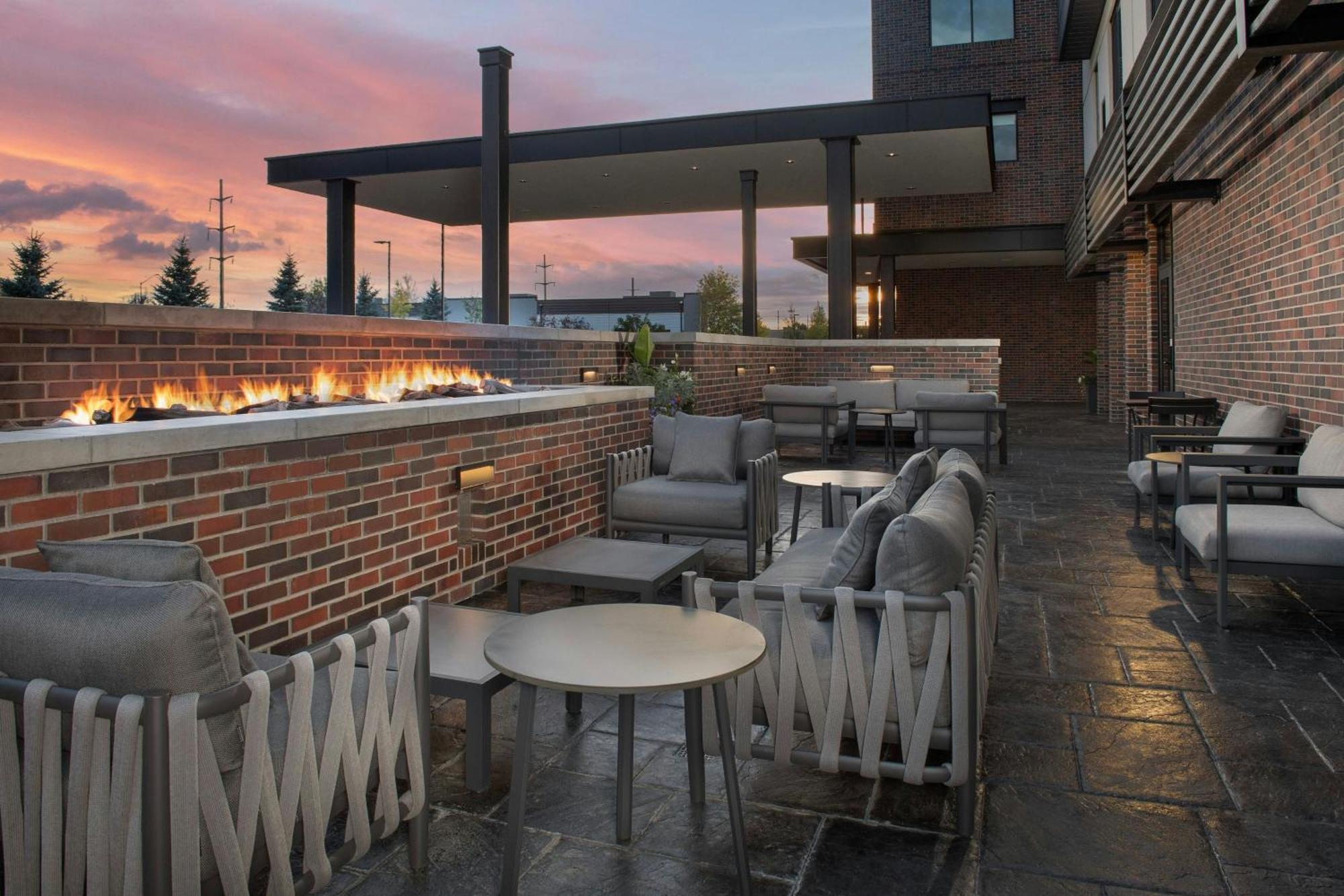 Courtyard By Marriott Bozeman Hotel Exterior foto